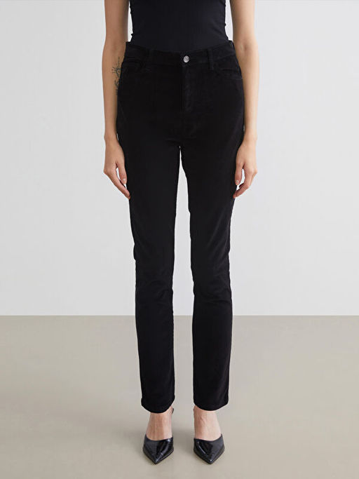 Dar Fit Kadife Kad?n Pantolon