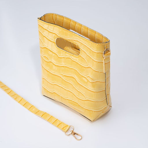 Сумка женская на магните, цвет жёлтый
