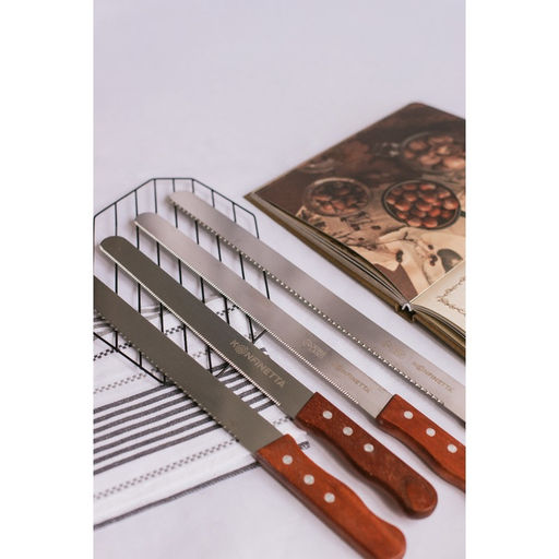 Нож для бисквита мелкие зубцы KONFINETTA, длина лезвия 30 см, деревянная ручка