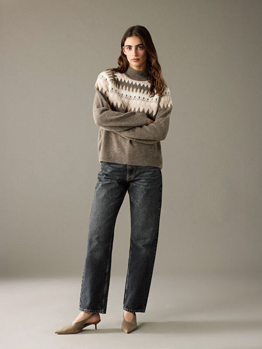 Yar?m Bal?k?? Yaka Desenli Kad?n Triko Kazak