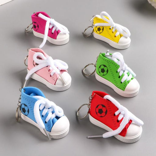 Цена за 12 шт. Брелок для ключей на кольце «Футбольный кед», резина, 4×3.3×7 см, МИКС