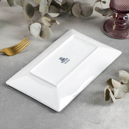 Блюдо Wilmax, 22.5×13 см, фарфор, белое