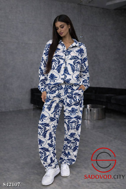 Летний женский костюм двойка