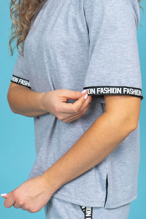 Костюм женский, цвет серый