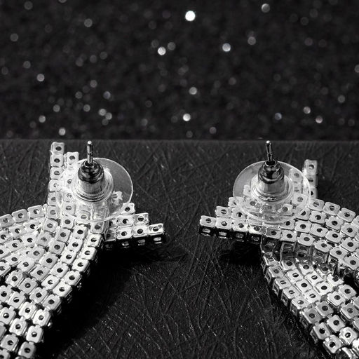 Серьги висячие со стразами Водопад бантик, цвет белый в серебре,10см - Queen fair фото 3