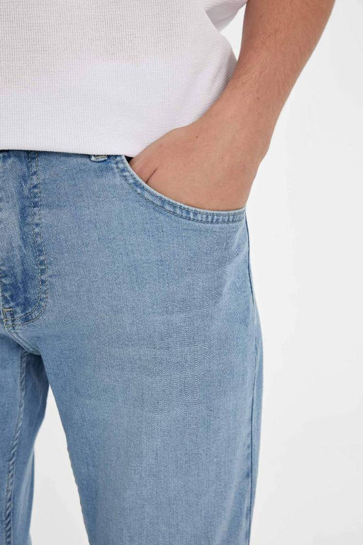 Джинсовые брюки Sergio Regular Fit Normal Mold с нормальной талией и зауженными штанинами - Defacto фото 6