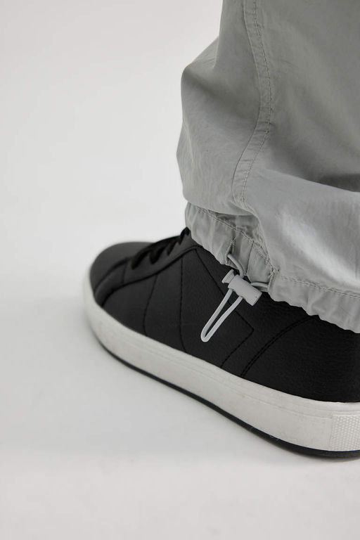 Брюки с карманами-карго Parachute - Defacto фото 6