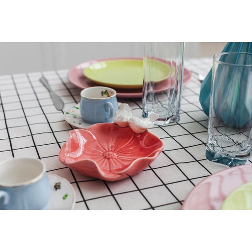 Блюдо «Голубки на цветке», 14×14 см, керамика, розовое