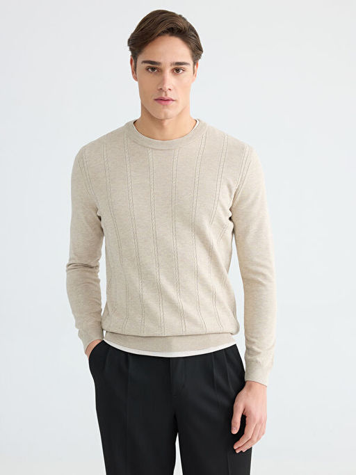 Standart Kal?p Dokulu Erkek Triko Kazak