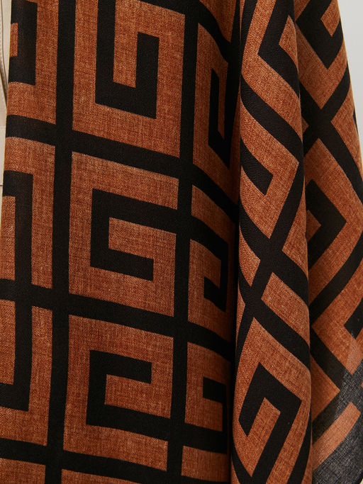 Большой, мягкий, тонкий и очень нежный двусторонний палантин - Tantino фото 4