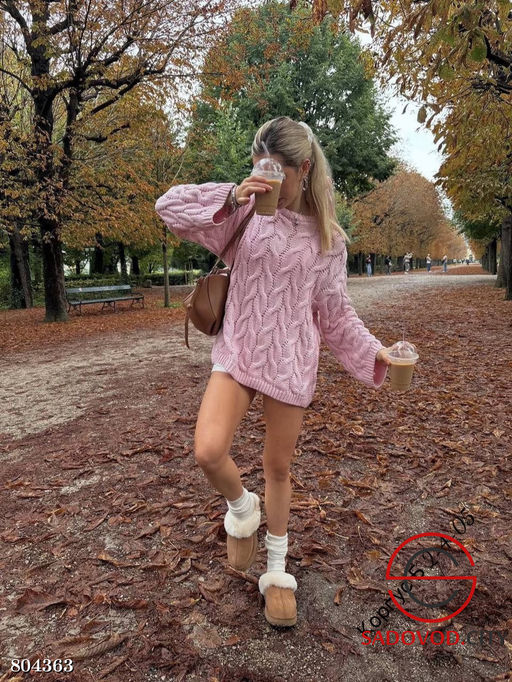 Свитер женский крупной фактурной вязки