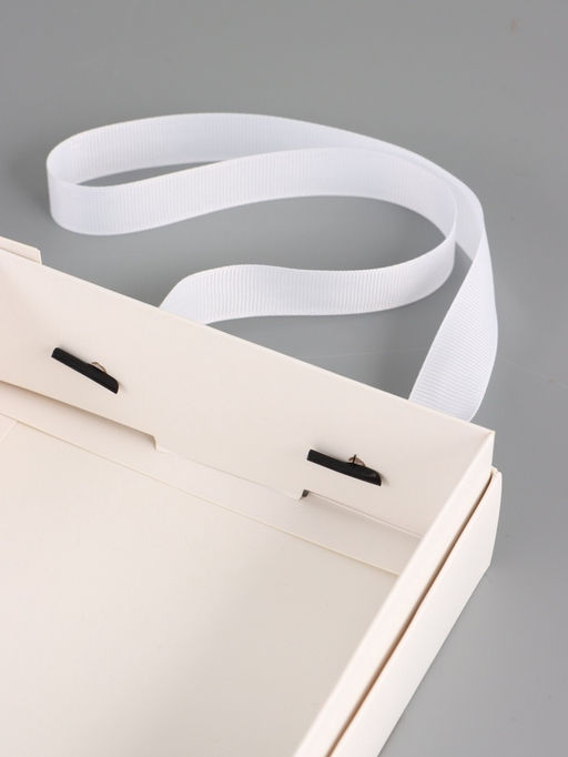 Цена за 2 шт. Коробка под бенто-торт 16 х 16 х 12,5 см