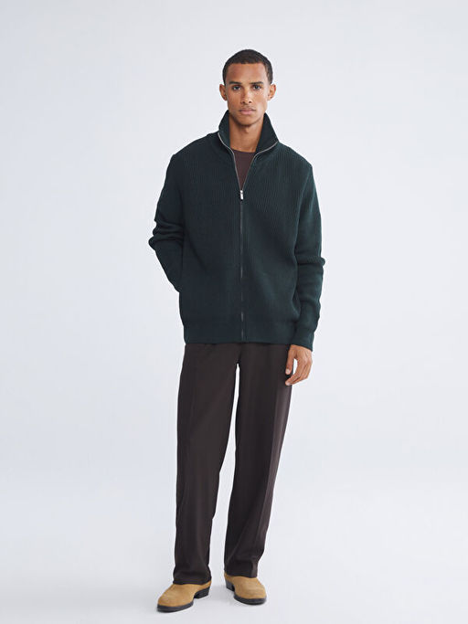 Standart Kal?p Dik Yaka Erkek Triko H?rka