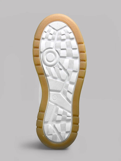 Ботинки Ионесси