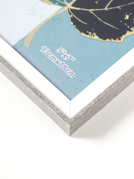 Цена за 2 шт. Фоторамка для фото 13×18 см «Современная классика», пластик, серый и белый, 19×13.8×1.5 см