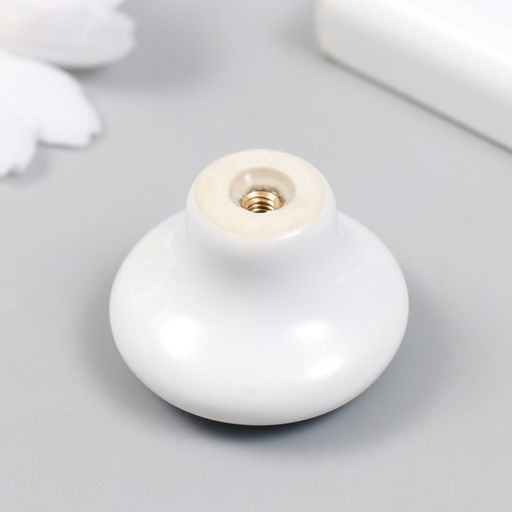 Фурнитура для шкатулки, ручка «Космонавт на качелях», керамика, металл, 3.8×3.8 см