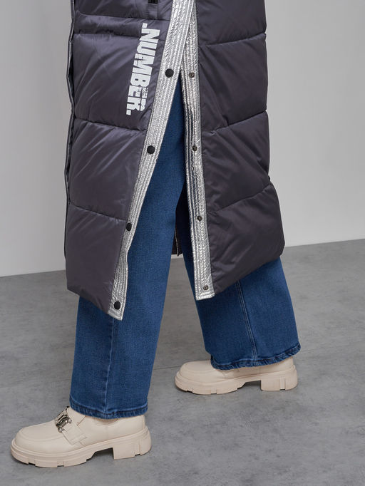 Пальто утепленное молодежное зимнее женское темно-фиолетового цвета 5873TF - Mtforce фото 16