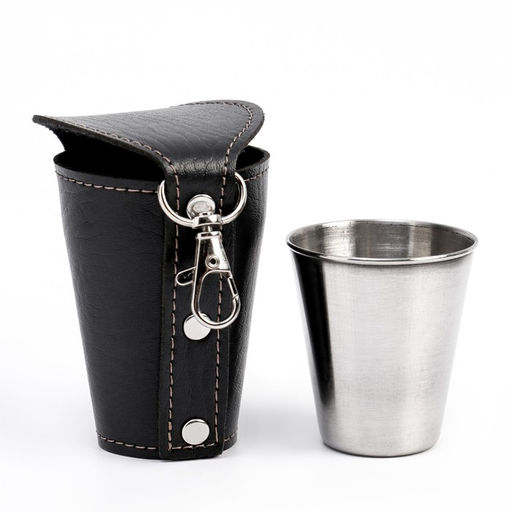 Подарочный набор 5 в 1, фляжка 1.3 л, 4 стопки по 75 мл, в чехле, нержавеющая сталь, экокожа, чёрный