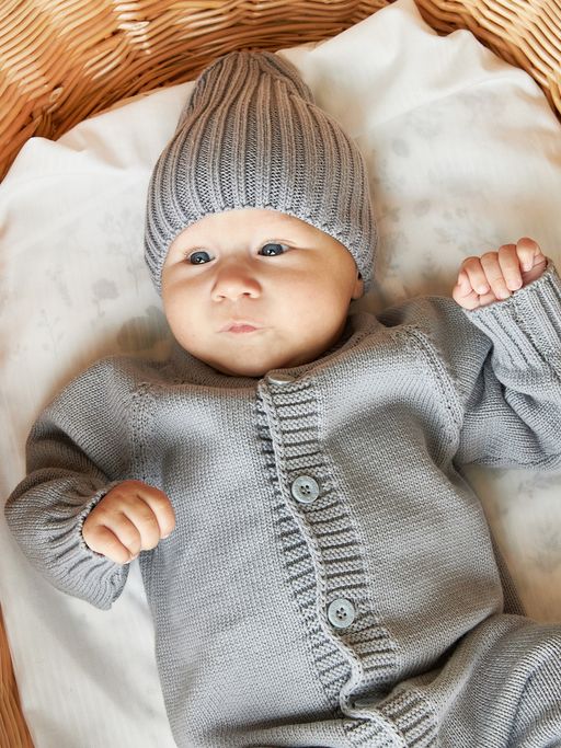 Серый комбинезон для мальчика