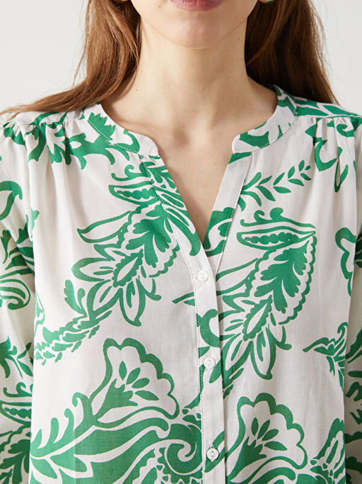 Ka??k Yaka ?i?ekli Kad?n Bluz