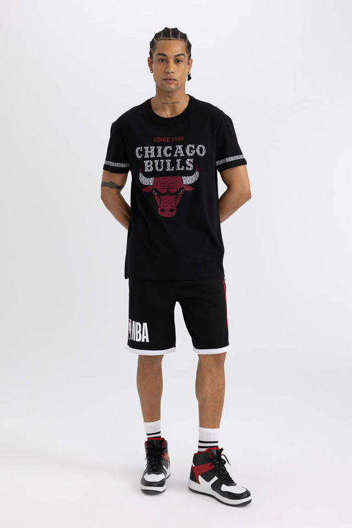 DeFactoFit Футболка обычного кроя с короткими рукавами и круглым вырезом NBA Chicago Bulls  фото 2