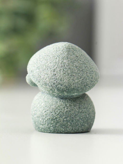 Фигурка песчаник «Маленький монах в азиатской шляпе», 3.5×4×4.5 см