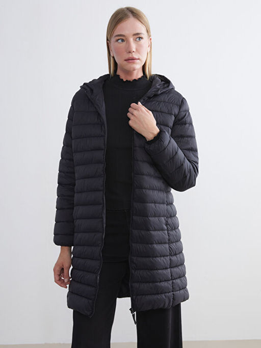 Kap??onlu Kad?n ?i?me Mont