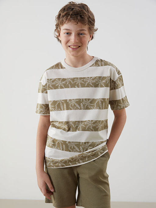 Bisiklet Yaka Erkek ?ocuk Ti??rt ve ?ort