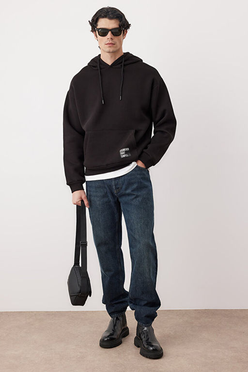 Siyah Oversize/Geni_ Kesim Kap__onlu __i Polar/S_cak Tutan Sweatshirt TMNAW21SW2005 - Trendyolmilla фото 2