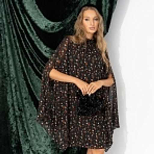 Платье с акцентными рукавами, Стильная эйфория