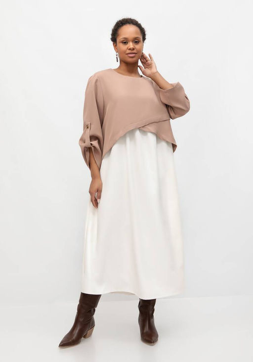 Платье с отрезной кокеткой по талии бежевый