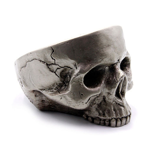 Пепельница Череп символизирует защиту от внезапной смерти d-12см L-17см ХРУПКОЕ
