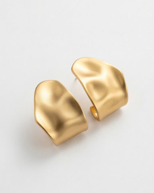 Стильные серьги