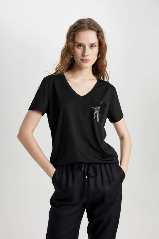 Футболка стандартного кроя с V-образным вырезом и короткими рукавами - Defacto фото 3