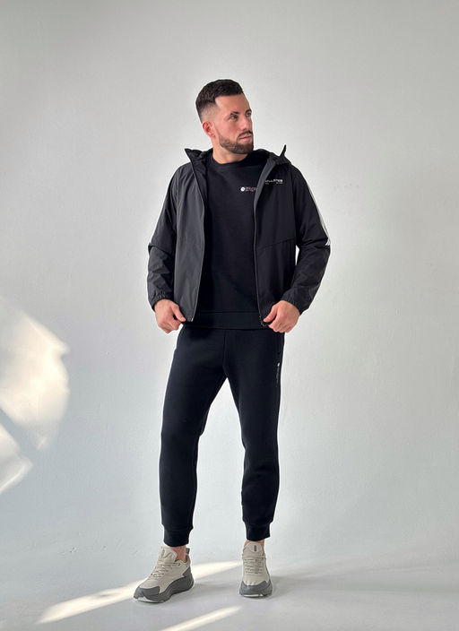 Ветровка Черный