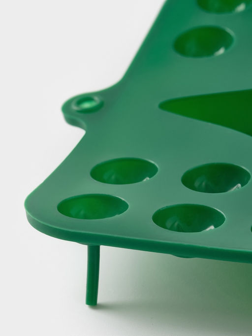 Форма для выпечки новогодняя Доляна «Ёлка с шарами», 21.5×14×2.5 см, силикон, зелёная