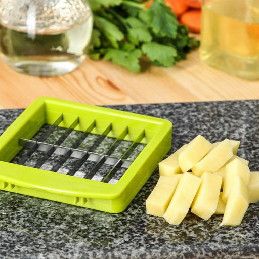 Овощерезка - шинковка со сменными насадками и контейнером Доляна Fresh Cook, 6 насадок, 14×12.5×38.1 см, белая, зелёная