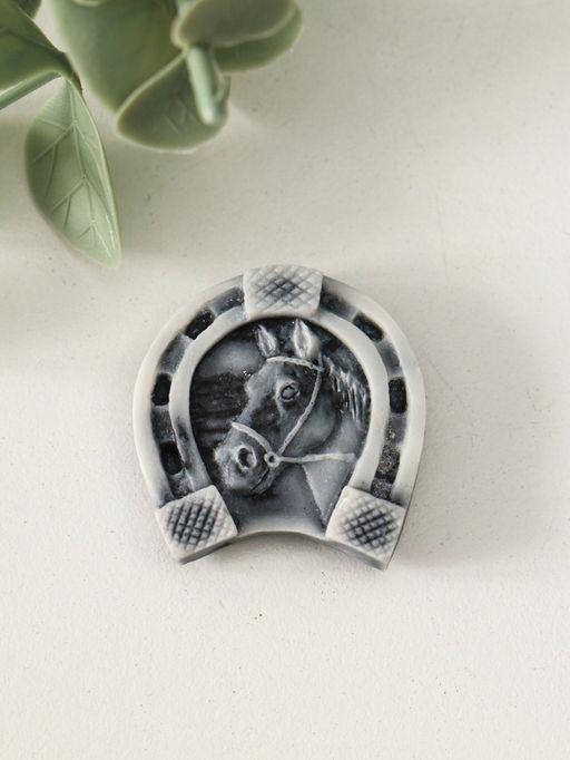 Магнит на холодильник Подкова с головой лошади, 3 см