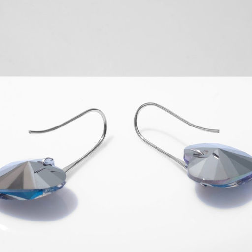 Серьги с кристаллами Сияние сердца, цвет синий в серебре - Queen fair фото 3