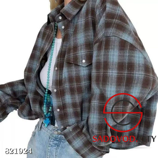 Женская рубашка на пуговицах