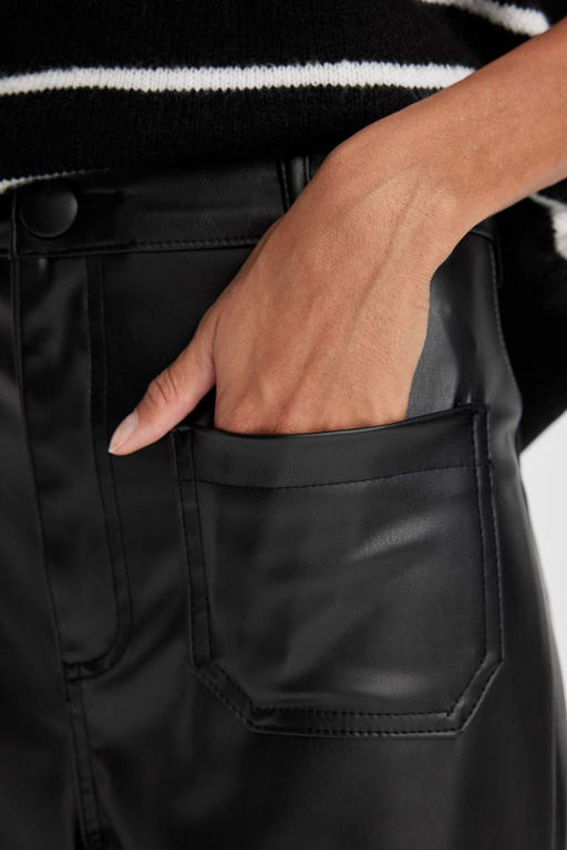 Широкие брюки из искусственной кожи с высокой талией и двойными карманами-кюлотами - Defacto фото 5