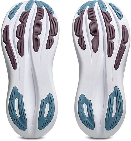 Кроссовки женские