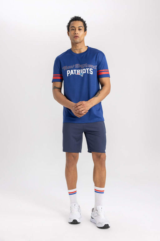 DeFactoFit Футболка стандартного кроя с круглым вырезом и короткими рукавами NFL New England Patriots  фото 2