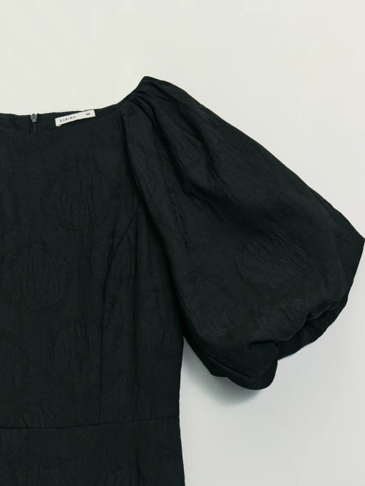 Платье мини с объемными рукавами / Zarina