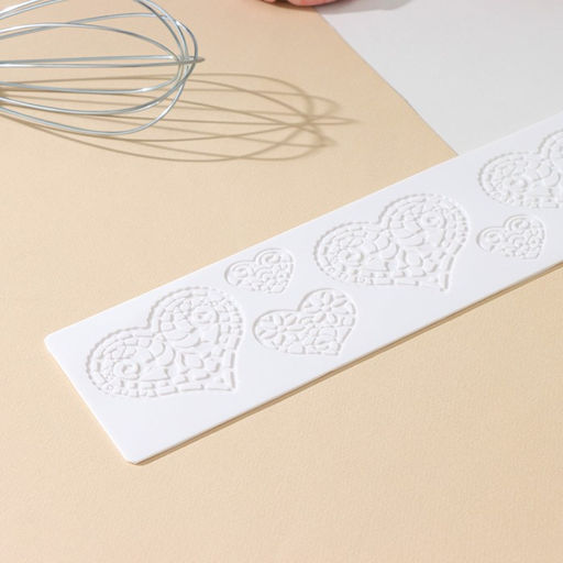 Коврик для айсинга Доляна Сердца, силикон, 37.5?8?0.1 см, белый