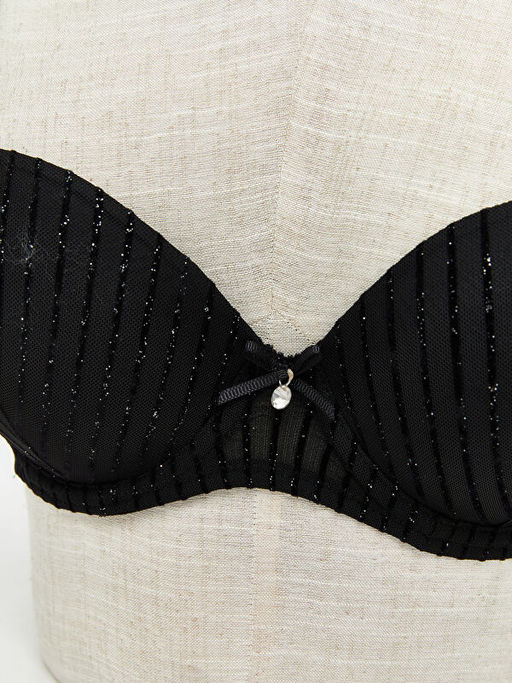 Balenli Dolgusuz Dantelli Fantezi Ti??rt S?tyen