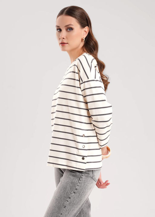 267091/195кнт Джемпер жен. (ЧЗ)