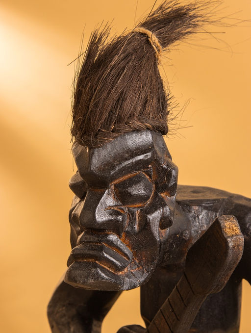 Сувенир «Абориген гитарист», 22×17×40 см, дерево