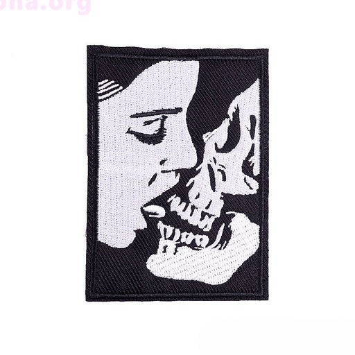 Нашивка The kiss of death