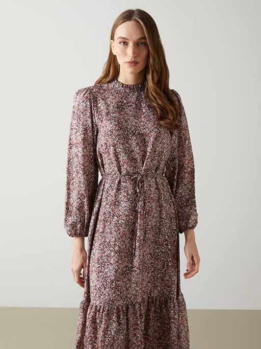 Dik Yaka Desenli Kad?n Elbise